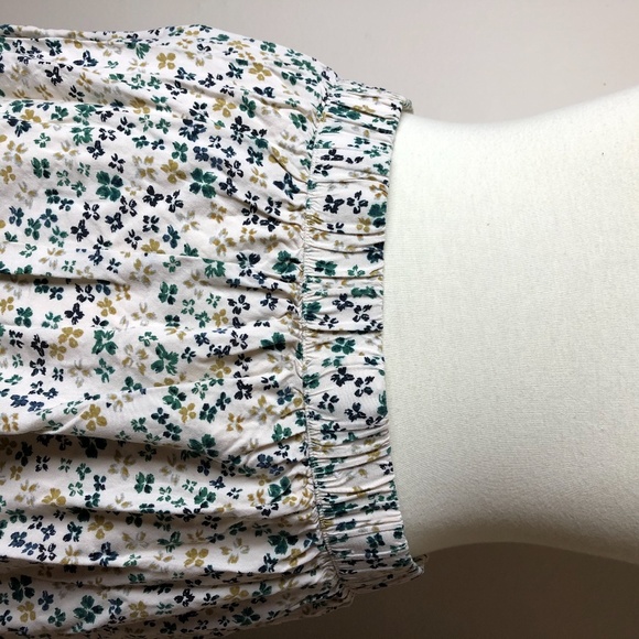 Old Navy Pockets Mini Circle Skirt Floral Small - Picture 5 of 9